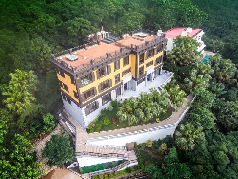 residential-building-at-lugard-road-the-peak-3